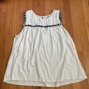 Crown and Ivy white sleeveless top